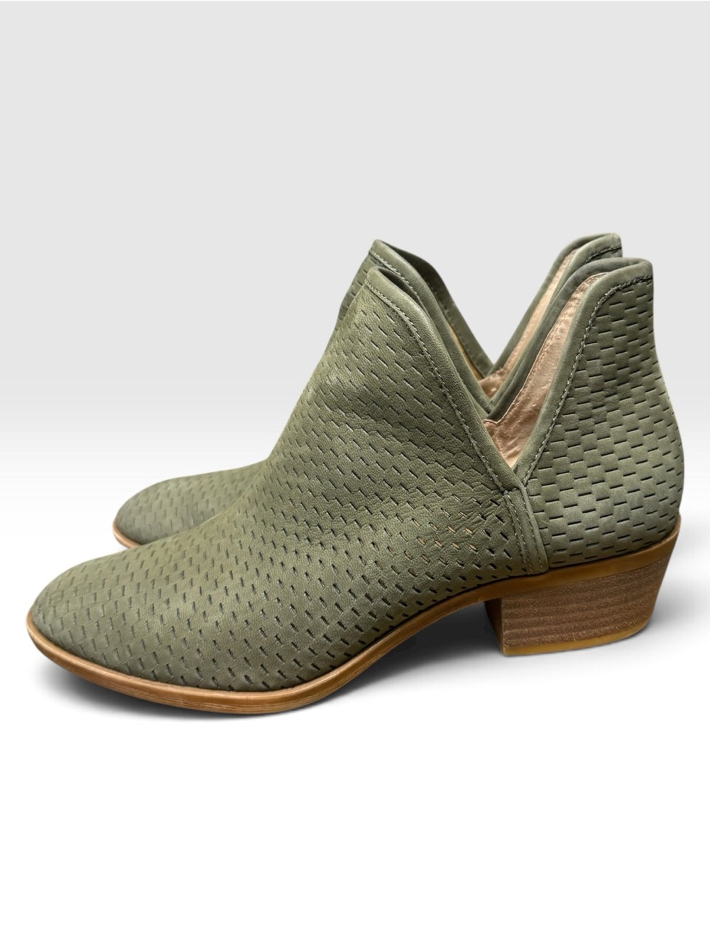 Lucky Brand Olive Green Perforated Ankle Booties Size 8.5